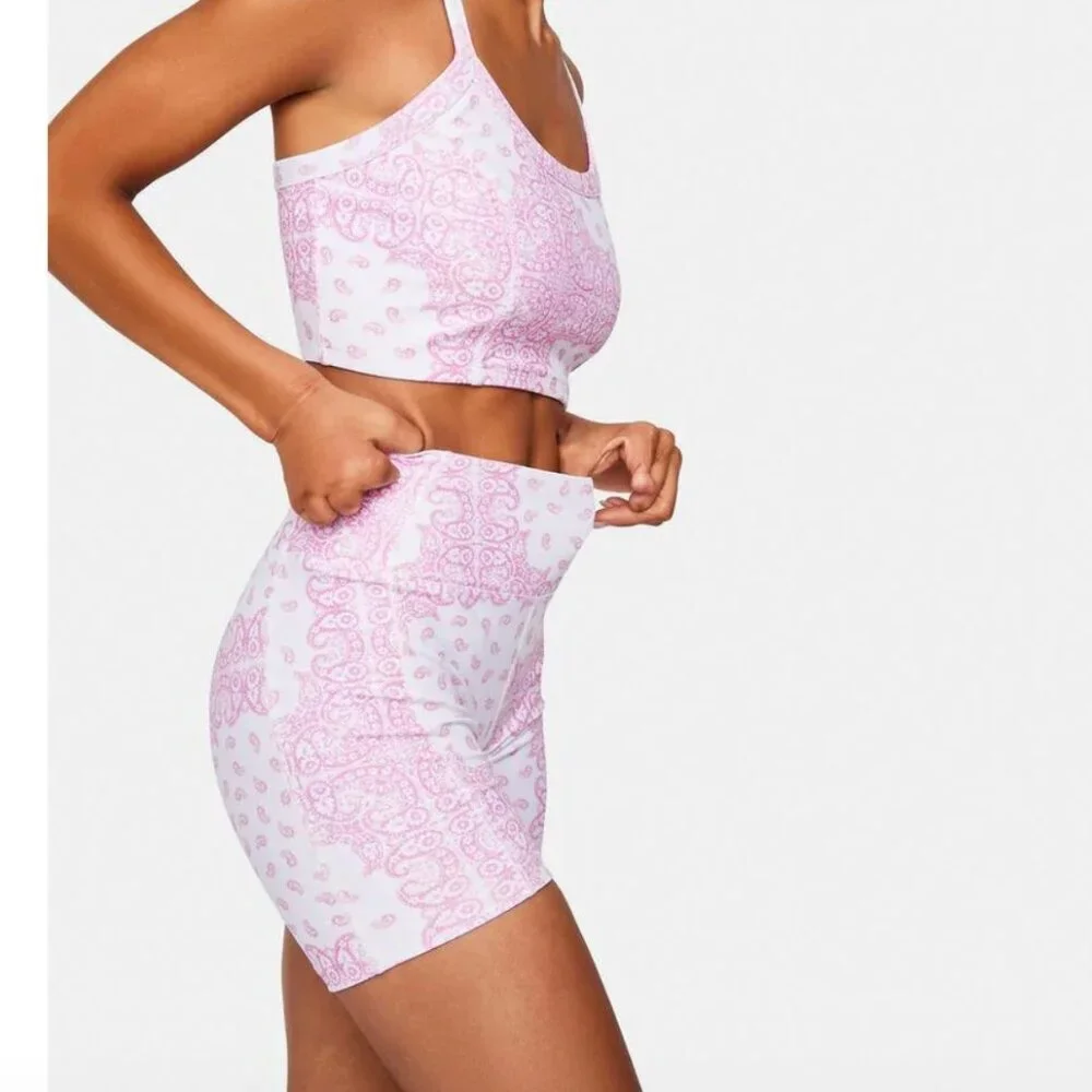 Year of Ours Bandana Bike Shorts Pink Paisley​ - Picture 6 of 8